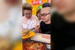 娱乐吃瓜酱厨师在线观看